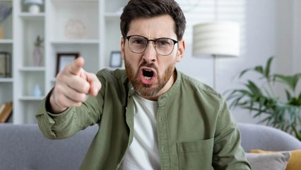 How to Spot the 7 Major Differences Between a Psychopath and Sociopath