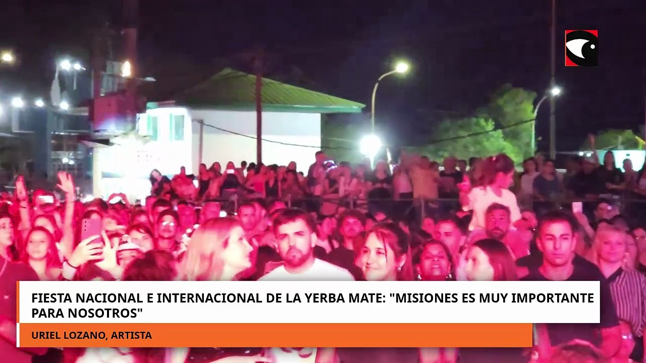 Al ritmo de la cumbia santafesina, Uriel Lozano coronó la tercera noche de fiesta en Apóstoles