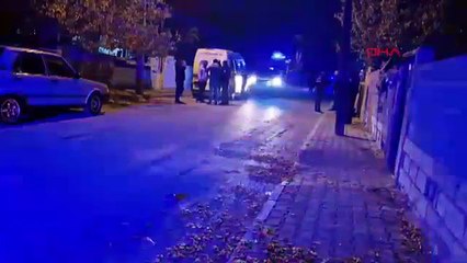 16 yaşındaki çocuk, kendisi, kardeşi ve annesine şiddet uygulayan babasını öldürdü