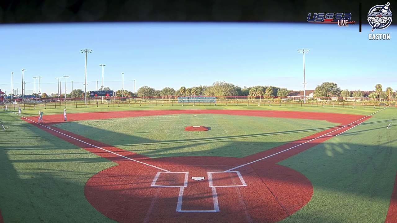 White Easton - East Coast States (2025) Sat, Nov 15, 2025 7:40 AM to 10:40 PM