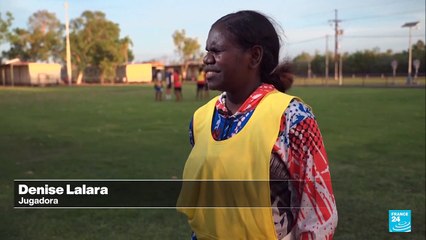 Mujeres indígenas desafían obstáculos para jugar fútbol en Australia
