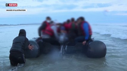 Le Royaume-Uni durcit sa politique migratoire