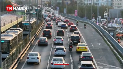 İstanbul'da nabız yeniden yükseldi: Okullar açıldı, trafik kabusu geri döndü! Yüzde 80'e ulaştı