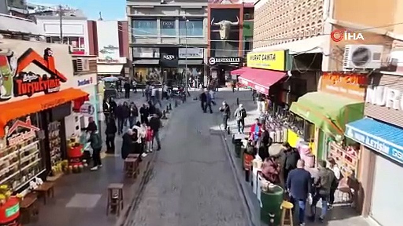 Neşeli Günler filmi gerçek oldu: Eşinin dükkanı karşısına turşucu açtı