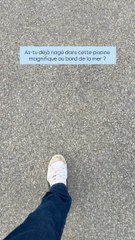 Cette vue iconique sur la Côte d’Opale depuis une piscine d’eau salée, c’est l’hôtel et Spa le Thalassa au Touquet☀️Je t’en montre plus avec quelques infos très prochainement.❤️Abonne-toi pour découvrir plus de lieux insolites comme celui-ci