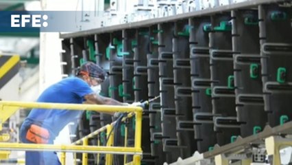 El Gobierno elevará este martes 2 décimas, al 2,9 %, su previsión de crecimiento para 2025