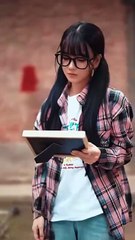 The story ends with her entire family feigning poverty to make her suffer, only to shower her sister with millions in jewelry and luxury gowns. Even her childhood sweetheart mocks her for being unloved and uncared for. Later, she ruthlessly severs ties wi