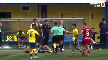 Alberto Risco, a lo Steven Gerrard: expulsado en menos de 30 segundos