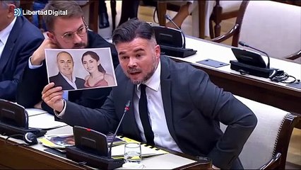 Repulsivo interrogatorio de Rufián a Mazón: "No me mienta a la cara"