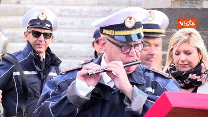 Carlo Verdone riceve fascia tricolore da Gualtieri, sindaco per un giorno nel suo 75esimo compleanno