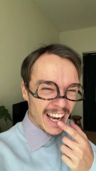 POV : tu viens de t'attaquer au mec a lunettes du fond de la classe