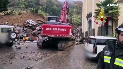 Frana travolge casa a Cormons, continuano le ricerche dei due dispersi