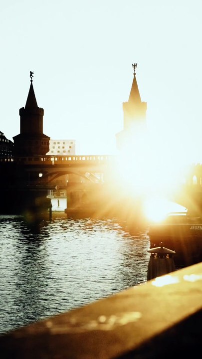 Stunning Berling Sunset Over Iconic  Bridge Relaxing Cinematic Views