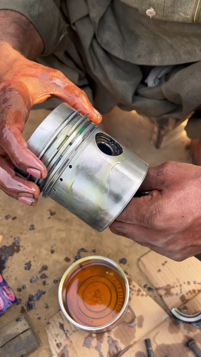 MF 240 3-Cylinder Engine Rebuild Overhaul Process