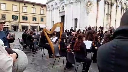 Il festival di Sanremo 2026 a Lucca: la registrazione del promo