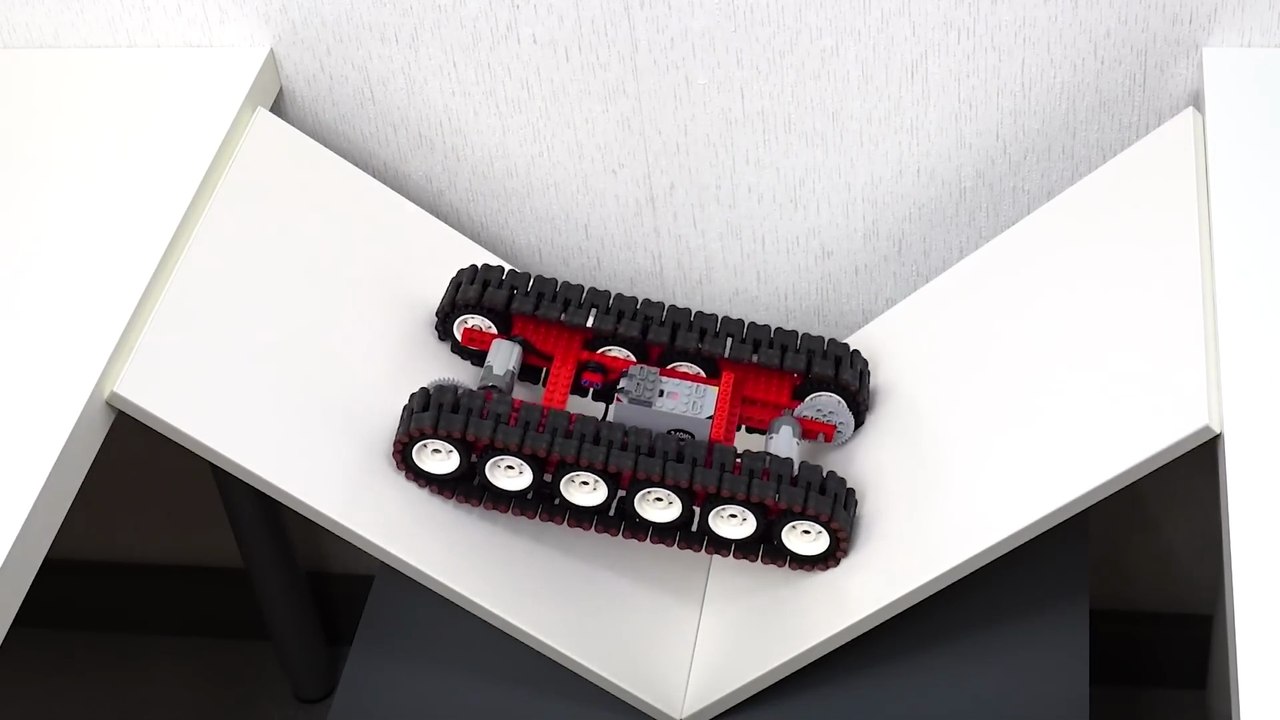 5 Lego Tracked Vehicles vs Obstacles