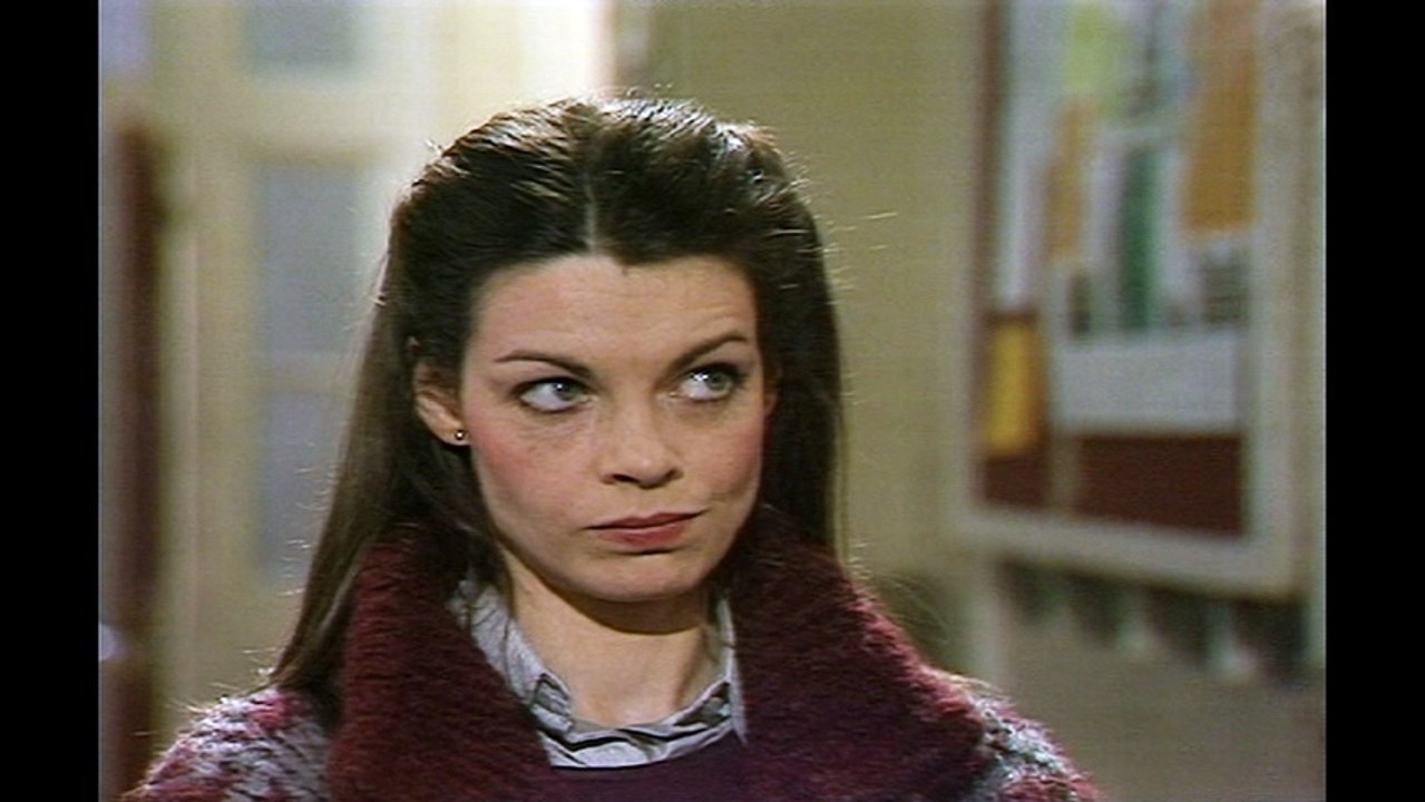 Actress Jenny Twigge Resemblance To Anna Calder Marshall?