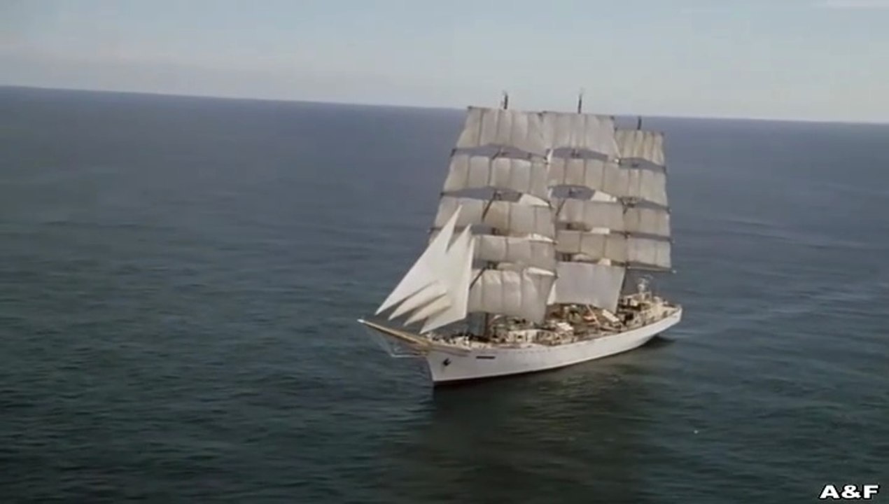 Liebe unter weißen Segeln