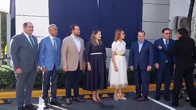 Edificio del laboratorio de la Dirección General de Aduanas ahora lleva el nombre de Orlando Jorge Mera