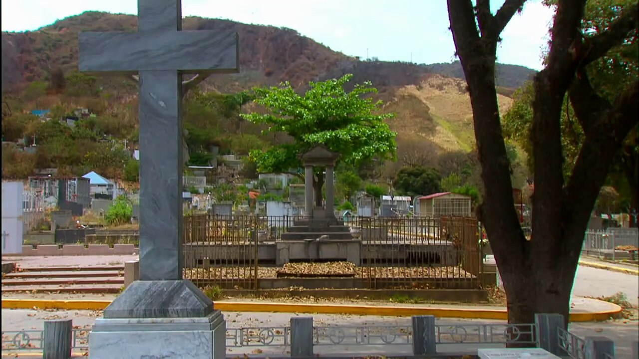 Los Secretos De Lucia - Episodio 56