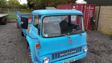 Shed & Buried: Classic Cars - Season 3 Episode 10 - Ford Transit