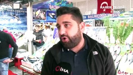 Tezgahlarda bollaştı...  Fiyatı yarı yarıya düştü!