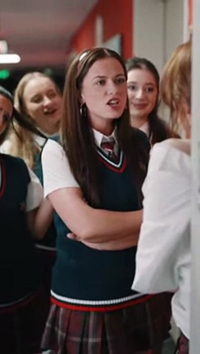 A fateful blind date unexpectedly reunites them, igniting an impulsive decision to marry