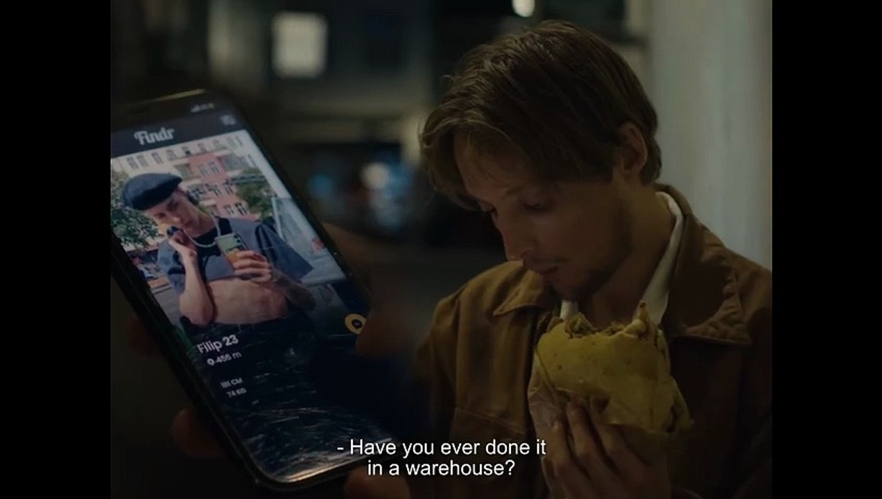 Träume und Asche | movie | 2025 | Official Trailer