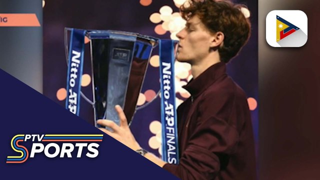 Jannik Sinner tinalo si Carlos Alcaraz para madepensahan ang Nitto ATP Finals title