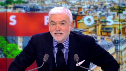 L'édito de Pascal Praud : «L'islam est-il de plus en plus présent chez les jeunes ?»