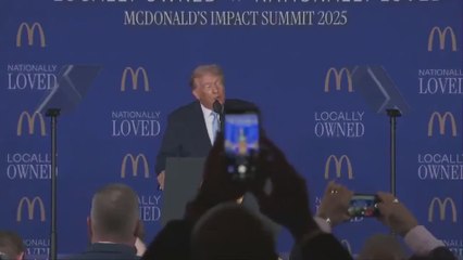 Trump Jokes He Was a McDonald’s Fry Cook Before Becoming President — Crowd Bursts Into Laughter