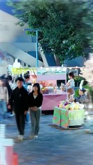 My Street Vendor Girlfriend Is Actually The Richest Man's Daughter