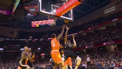 Bucks - Coup dur pour Milwaukee : Giannis se blesse à l'aine