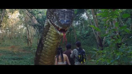 【Hot Monster Movie】Giant snakes seal off island! Girl control them—team hunted deep in Snake Island!