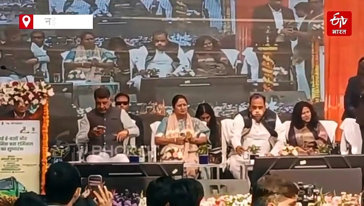 DTC के बेड़े में 40 नई इलेक्ट्रिक बसें शामिल, CM रेखा गुप्ता ने दिखाई हरी झंडी