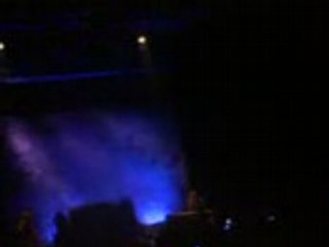 Léa Castel au Café de la danse Ne me promet pas