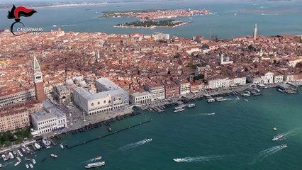 Trovati a Venezia e Torino 12 reperti archeologici rubati
