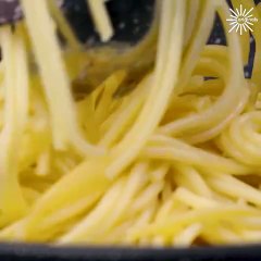 Food hacks and cooking tips for more delicious meals!