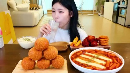 ASMR MUKBANG  Cheese Party! Cheese Tteokbokki, Cream Cheese Balls, Seasoned Chicken EATING