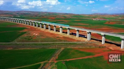 Bakan Uraloğlu duyurdu! Tren biletlerinde öğretmenlere yüzde 50 indirim