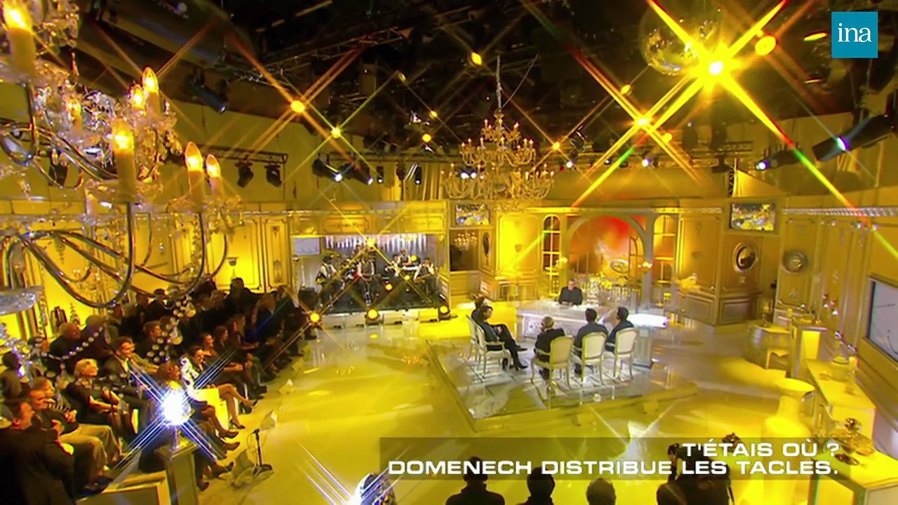 Emission TV :  Salut les Terriens sur Canal + Raymond Domenech Le fiasco de la Coupe du Monde 2010 (Extrait d'émission, Fr, Années 2010)