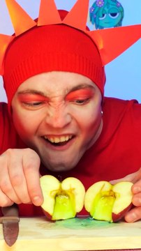 💕 From sticky mess to adorable squish! 🍓 Drop a 😱 if you’d try this!