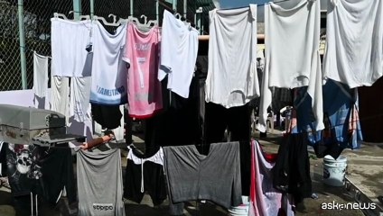 Guatemala, polizia smantella costruzioni abusive nel carcere delle gang