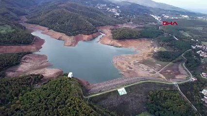 Dev barajda sadece 20 gün yetecek kadar su kaldı, kayıklar karaya oturdu, baraj zemini gözüktü!