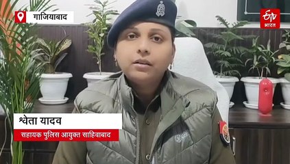 गाजियाबाद में गोदाम की दीवार गिरी, मलबे में दबने से दो महिलाओं की मौत, दो की हालत गंभीर