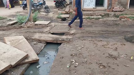 ज़हरीला नाला बना संकट, हनुमानबाग कॉलोनी के 500 घरों में मच्छर, बुखार और बेबसी...!