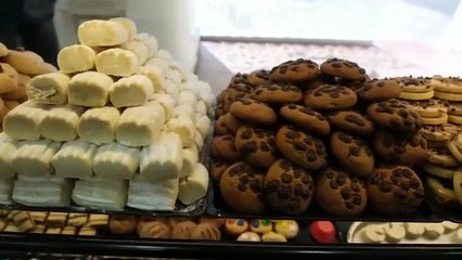 Artisian pastry making skills of turkish bakers