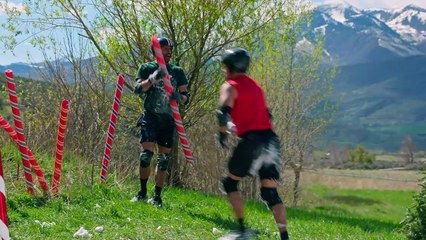 Finding Mr Christmas S02E04