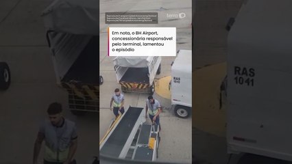 Funcionário da Azul é flagrado arremessando bagagens em aeroporto de BH