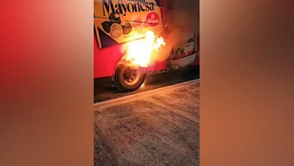 Autobús de la OMSA se incendia en el barrio María Auxiliadora